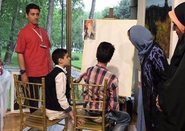 برگزاری کارگاه عملی آموزش نقاشی  در نمایشگاه آثار کودکان اوتیسم و کم‌توان ذهنی  